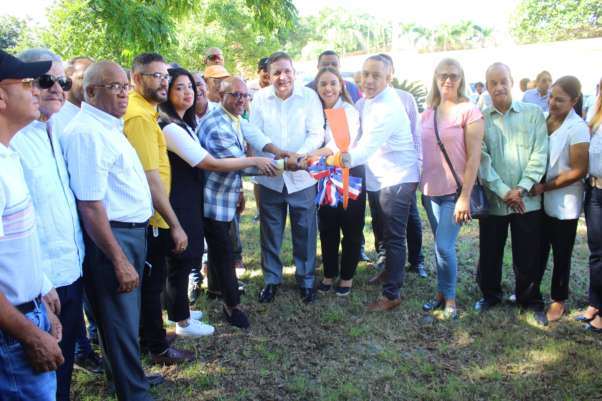 Alcalde Eberto Núñez deja iniciados trabajos de construcción Entrada Norte-Sur de Bonao